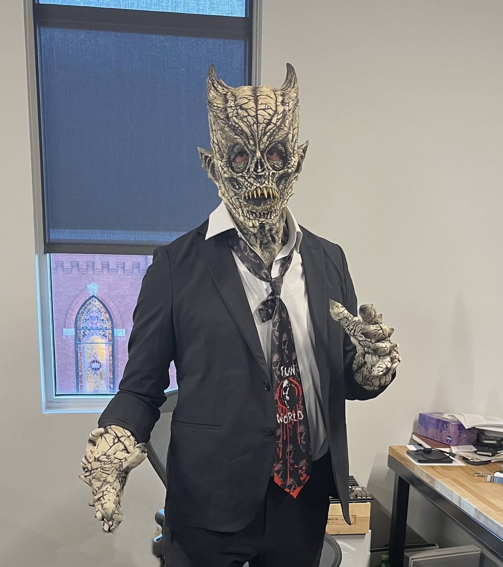 i-love-halloween-even-when-i-have-to-work